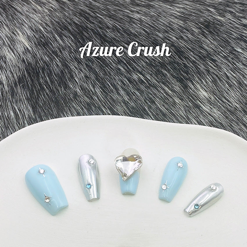 Azure Crush | AT YOUR FINGERTIPS